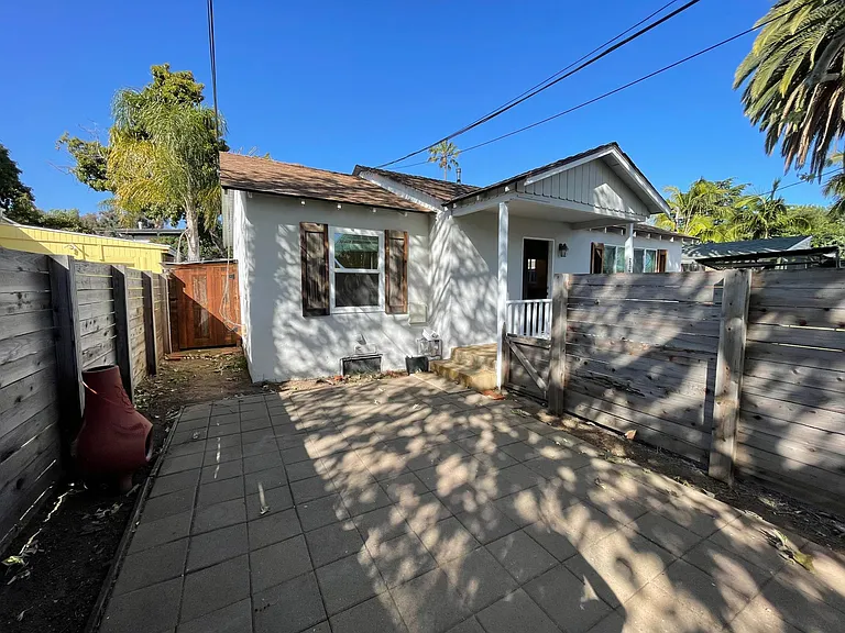 2038 Modoc Rd #A — Photo 3
