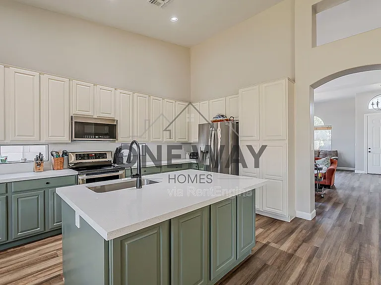 1768 E Marquette Dr — Photo 17