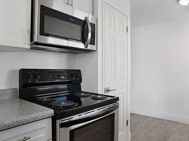 Morton Meadows — Photo 25