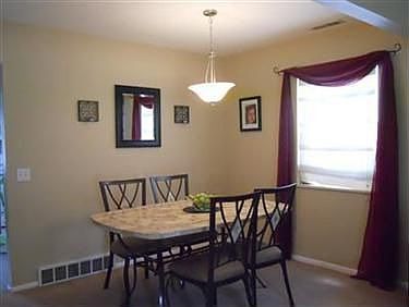 3rd image of 26 Oviatt Dr APT 7