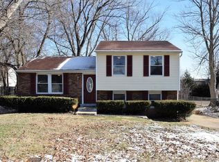 3811 Northumberland Dr, Worthington Hills, KY 40245