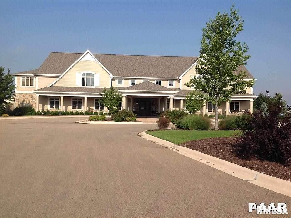 2nd image of 817 Harmon Ln