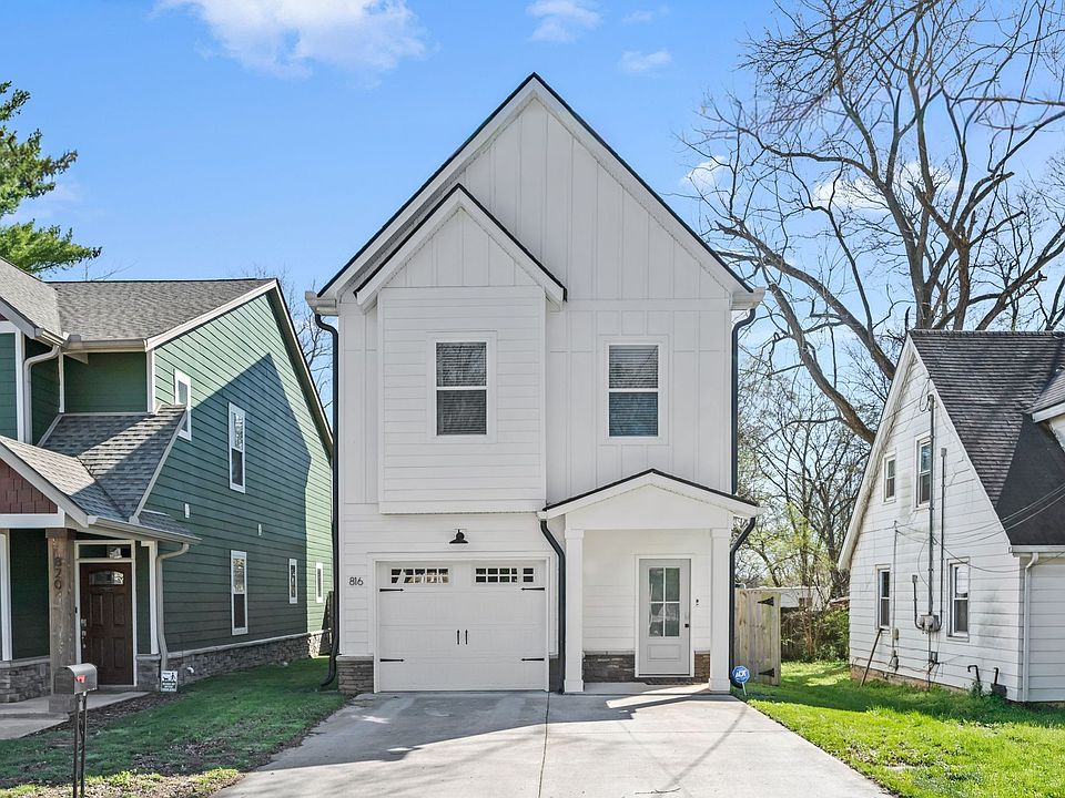 1st image of 816 E Vine St