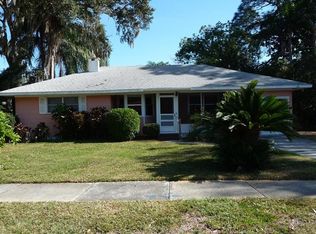 1725 San Mateo Dr, Dunedin, FL 34698