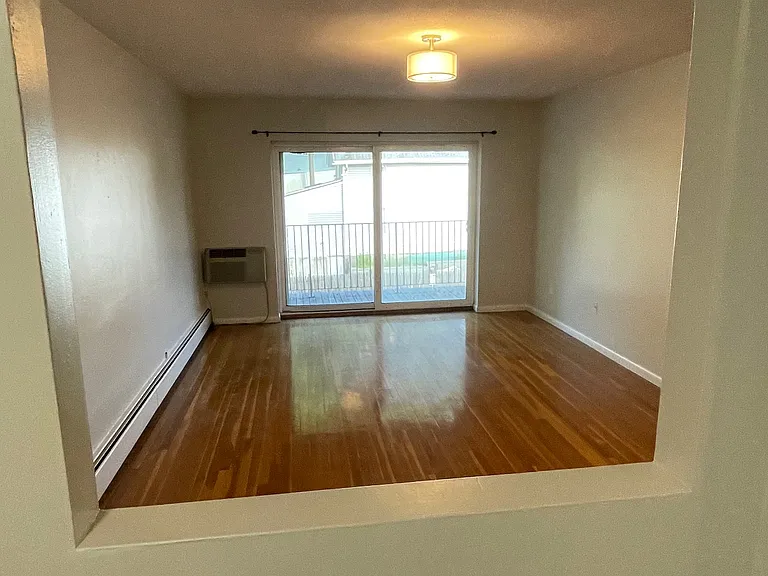 252 Spring St #23 — Photo 6