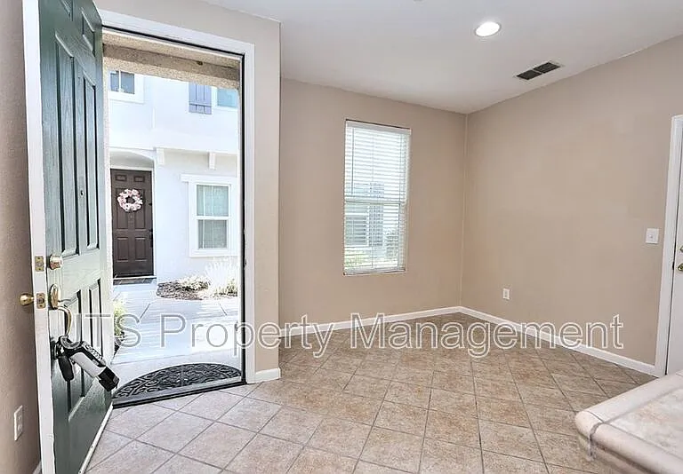 506 Navigator Dr — Photo 6