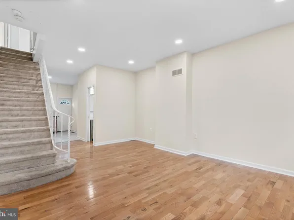 2507 S Philip St, Philadelphia, PA 19148