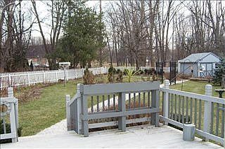 3rd image of 504 Stonybrook Dr