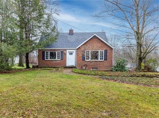 2754 Fort Island Dr, Akron, OH 44333