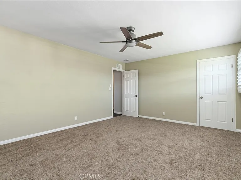 1201 N California St — Photo 12