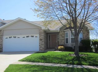 101 Braewood Cir, Saint Charles, MO 63301