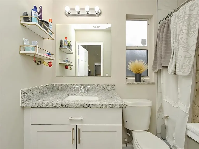 7047 Hickory Branch Cir — Photo 5