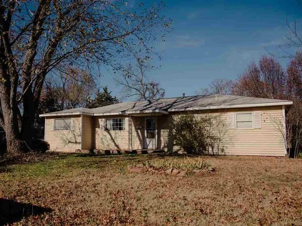 23 Summit Cir, Stillwater, OK 74075