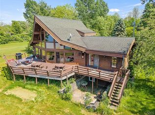 58 Lakeshore Rd, Oswego, NY 13126