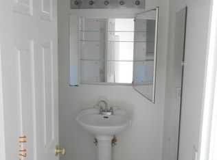 17 General Cobb St, Taunton, MA 02780