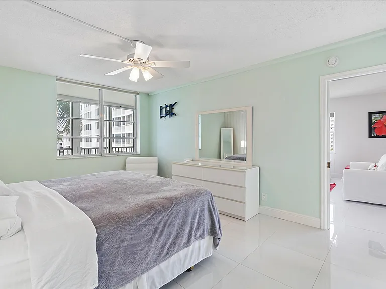 3300 S Ocean Blvd #617C — Photo 16