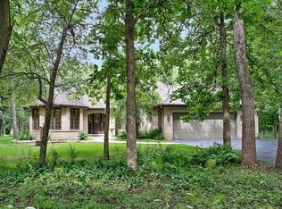 26310 S Greenwood Ave, Crete, IL 60417