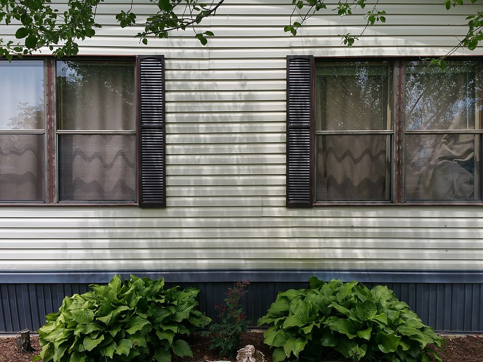 2nd image of 803 Regent Ct