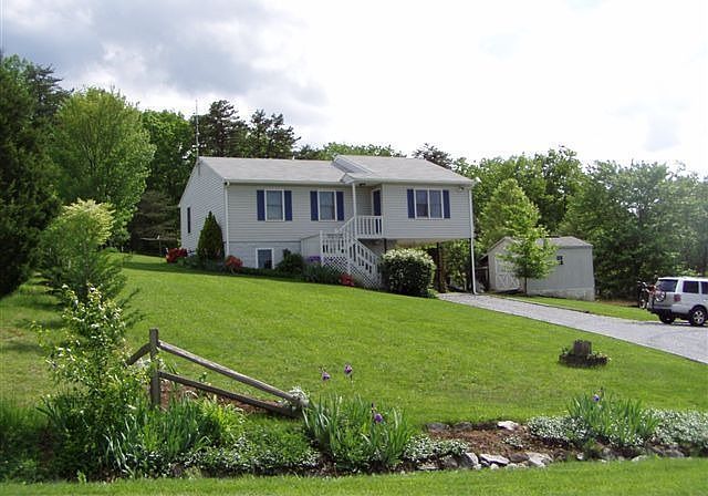4BR/2BA home in Brookville School District
