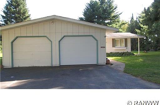 3rd image of 3190 N Sawdust Road
