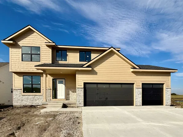 2716 NW Fairfield Dr, Ankeny, IA 50023