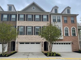 8013 Turtle Creek Cir, Gainesville, VA 20155