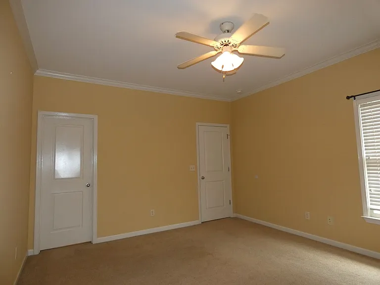 1543 Inverness Cove Ln — Photo 16