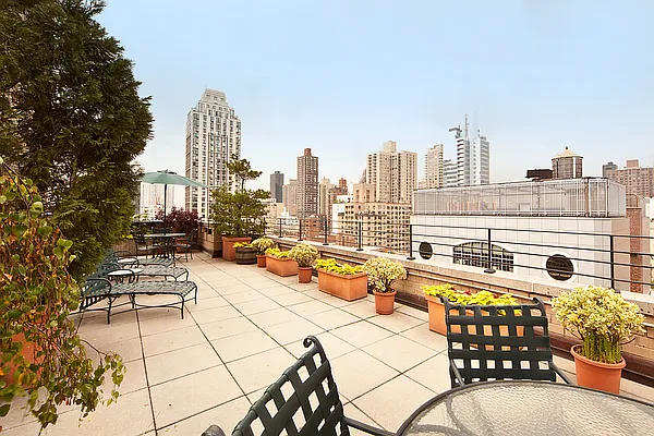 Sold by CORE | media 1