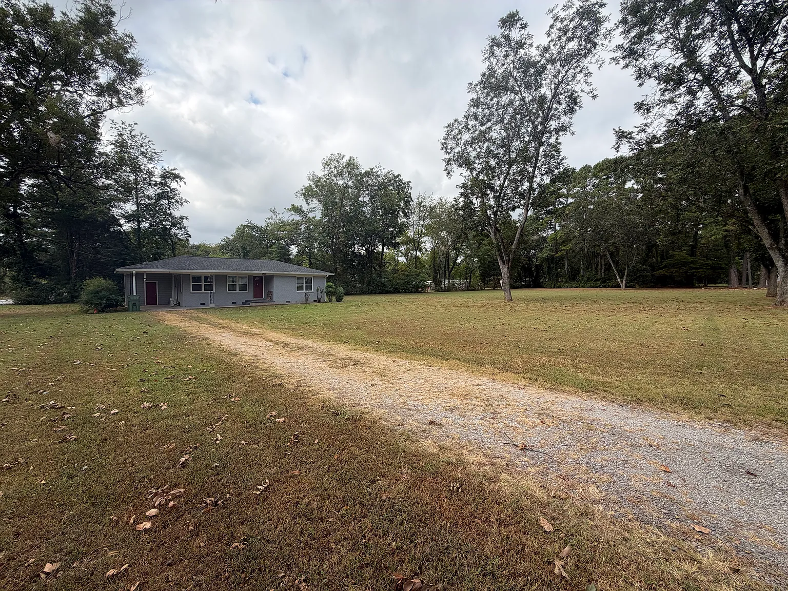2 bed, 875 sqft, $1,100 — Photo 3