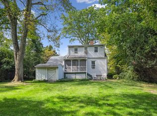 67 Old Elm Rd, Fairfield, CT 06825