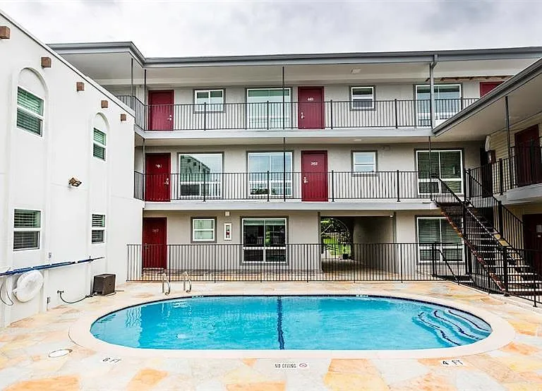 3110 Red River St #D-107 — Photo 19