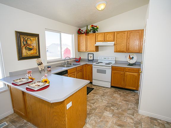 5th image of 7972 W Maia Cir