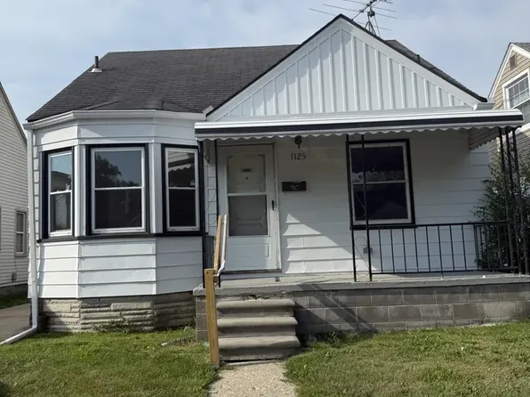1125 Mill St, Lincoln Park, MI 48146