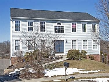 1st image of 619 Blackmoore Dr