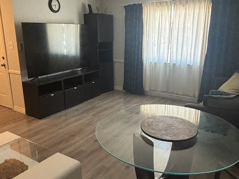 6913 Creekside Ln — Photo 12