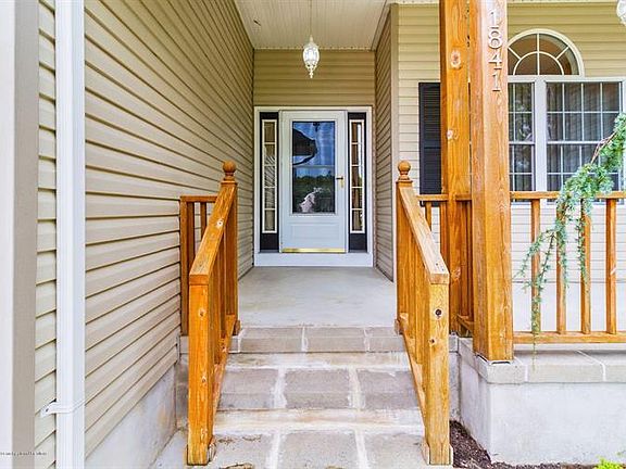 3rd image of 1841 Camden Ave