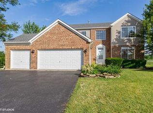 35 Treehouse Ct, Matteson, IL 60443