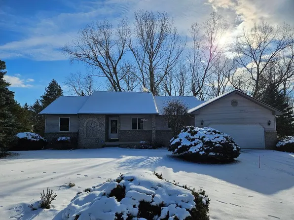 12505 W Hill Rd, Swartz Creek, MI 48473