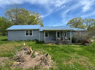 912 Oakville Rd, Appomattox, VA 24522