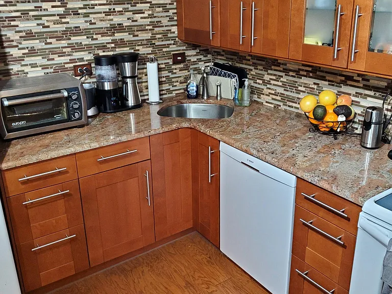 233 S 6th St #508 — Photo 11