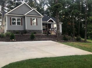 377 Annie Ln, Dalton, GA 30721