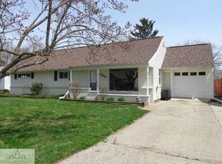 220 Winifred Ave, Lansing, MI