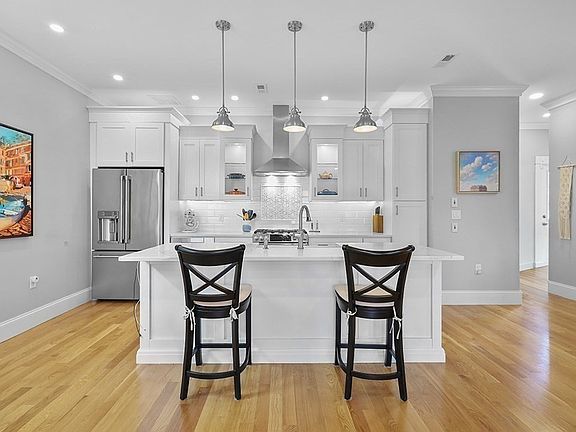 5th image of 41-41A Sargent Ave #2