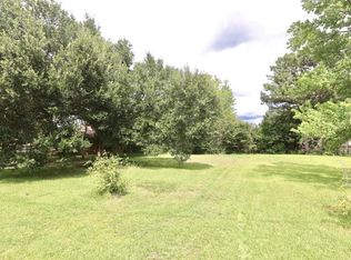 300 Longmeadow Dr, Ridgeland, MS 39157