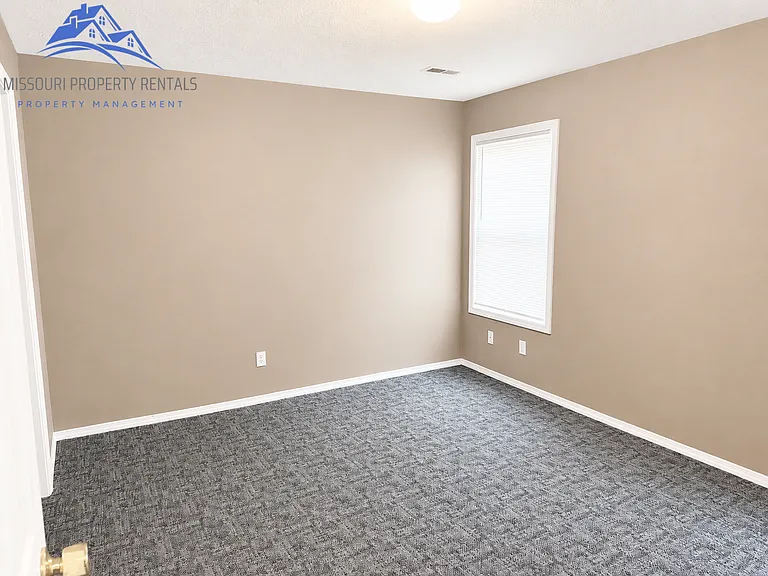 5005 Peach Dr — Photo 12