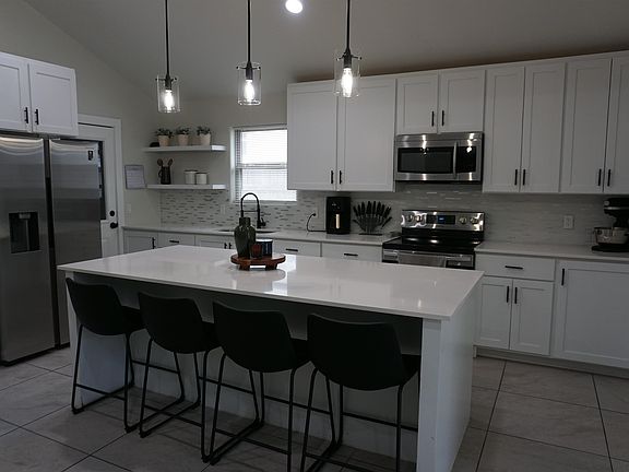2nd image of 5420 Alamosa Ct