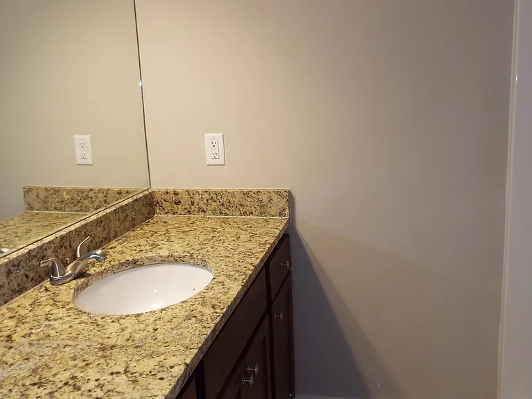 21 Idylwood Dr — Photo 12
