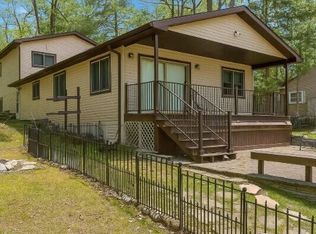 14150 Pointe Rd, Atlanta, MI 49709