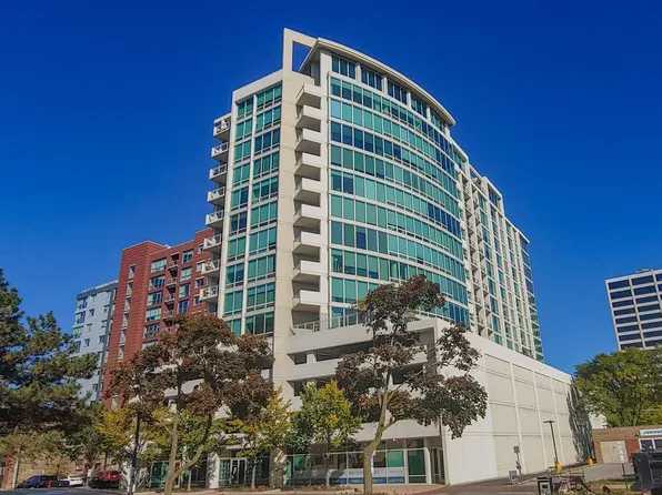 1570 Elmwood Ave Unit 601, Evanston, IL 60201