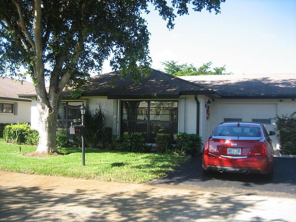 1st image of 4826 Equestrian Cir APT A